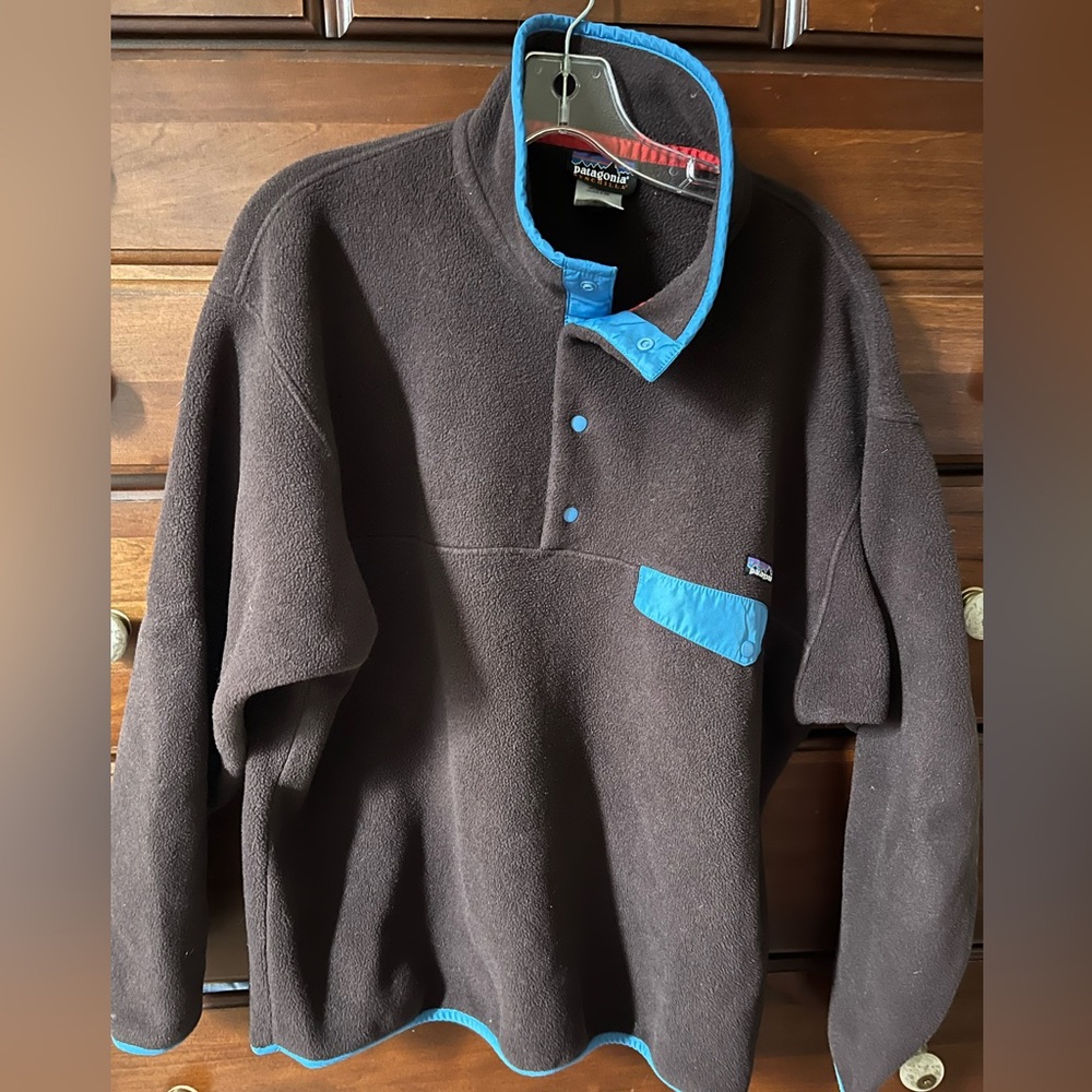 Patagonia Brown and Blue Sweatshirt with Classic Polo Collar